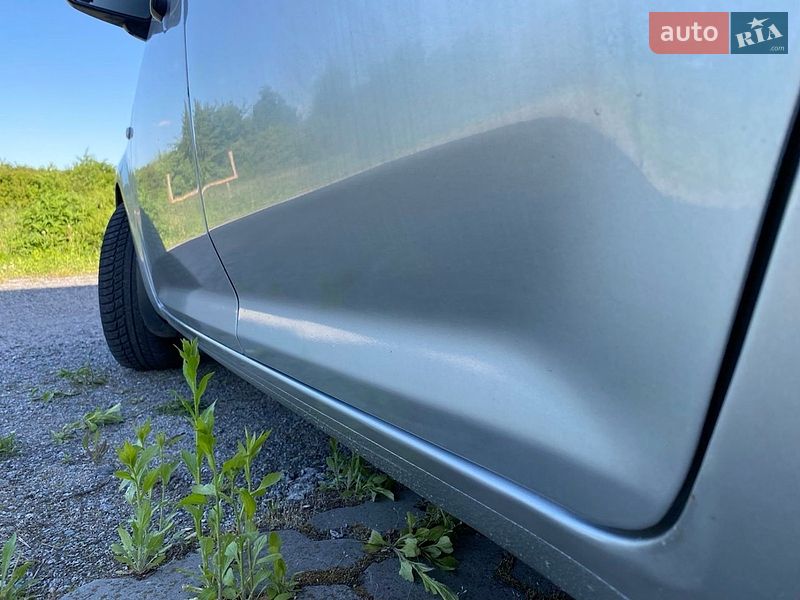 Хэтчбек Kia Ceed 2007 в Ярмолинцах
