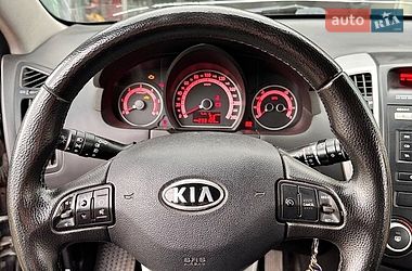 Хэтчбек Kia Ceed 2011 в Днепре