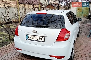 Хетчбек Kia Ceed 2009 в Запоріжжі