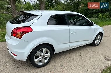 Хетчбек Kia Ceed 2008 в Полтаві