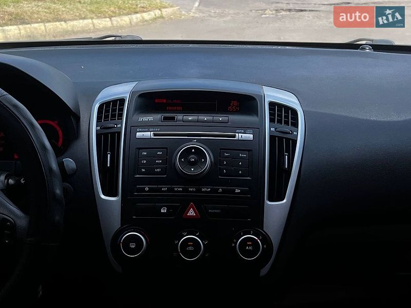 Хетчбек Kia Ceed 2011 в Миколаєві
