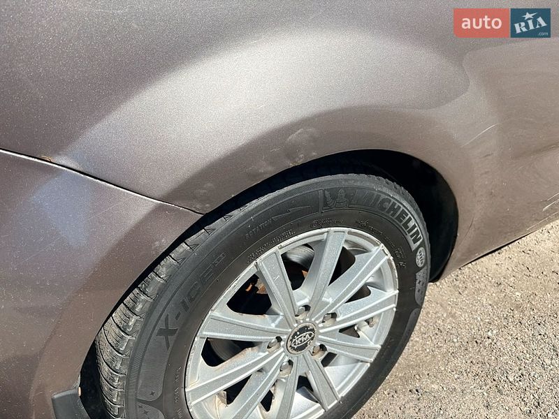 Хэтчбек Kia Ceed 2008 в Днепре