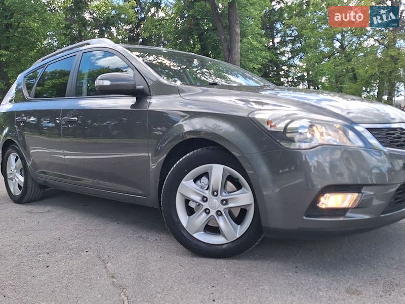 Универсал Kia Ceed 2011 в Виннице