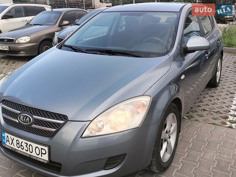 Хэтчбек Kia Ceed 2007 в Полтаве