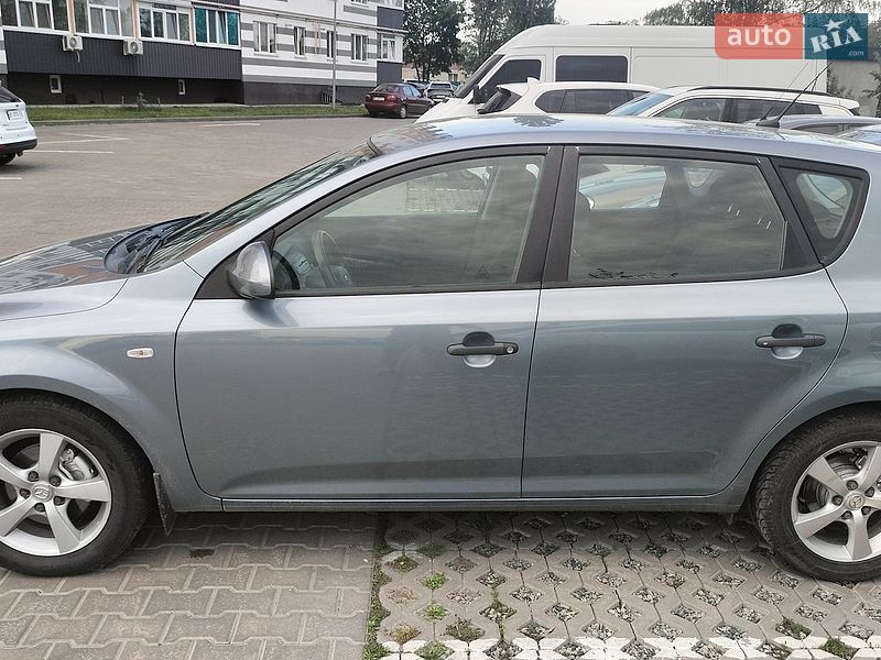 Хэтчбек Kia Ceed 2007 в Полтаве