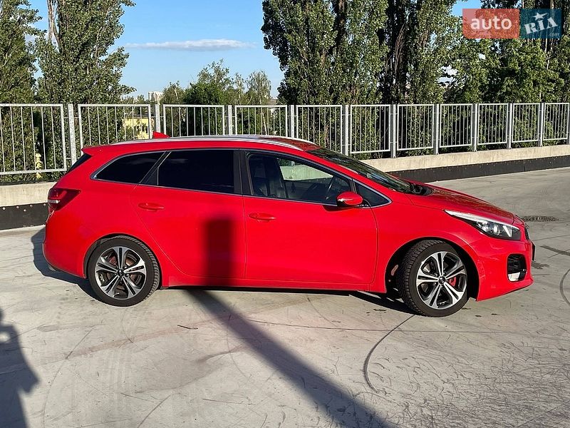 Универсал Kia Ceed 2018 в Киеве