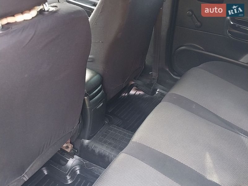 Универсал Kia Ceed 2009 в Ровно