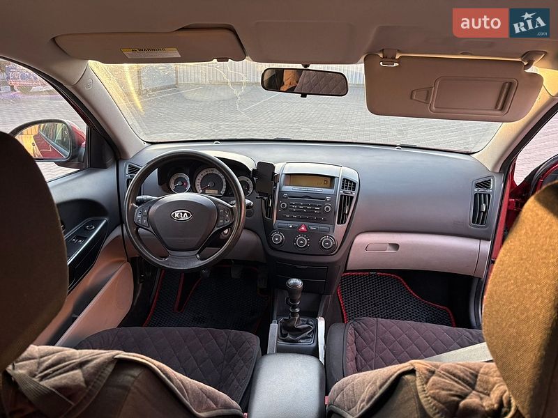 Универсал Kia Ceed 2008 в Киеве