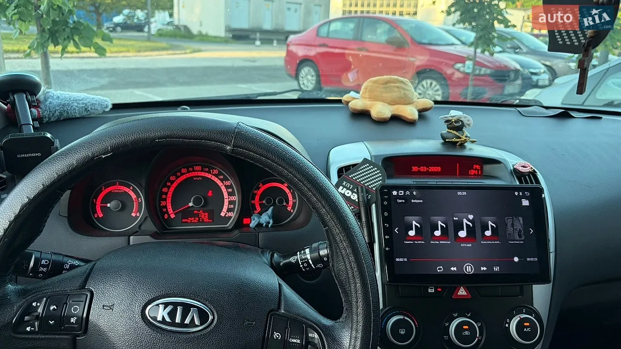 2010 Kia Cee'd - мініатюра 9