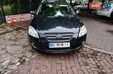 Универсал Kia Ceed 2008 в Стебнику