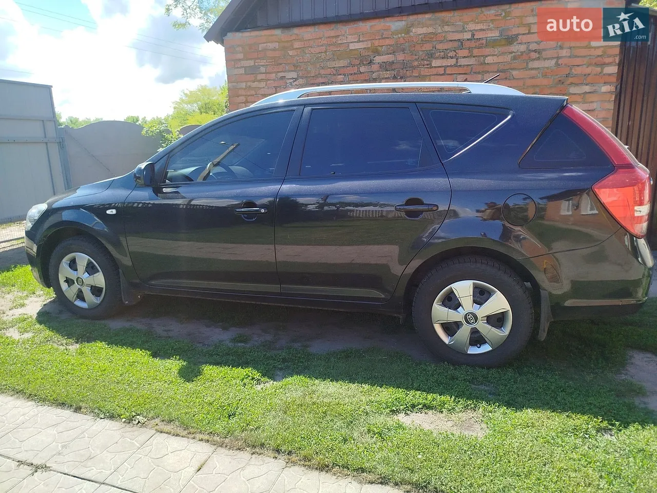 2010 Kia Cee'd - мініатюра 19