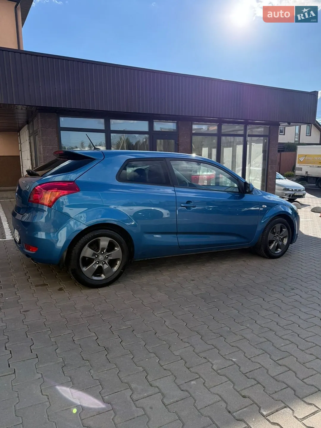 2010 Kia Cee'd - мініатюра 4