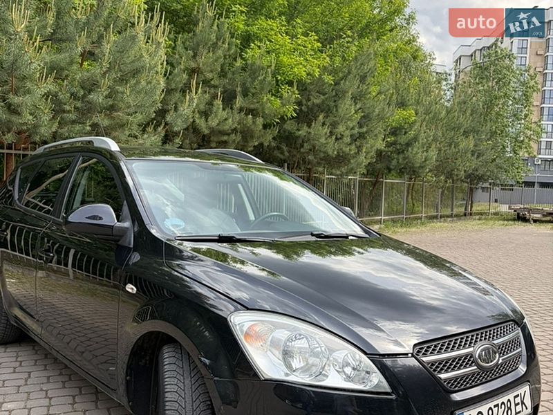 Универсал Kia Ceed 2008 в Луцке