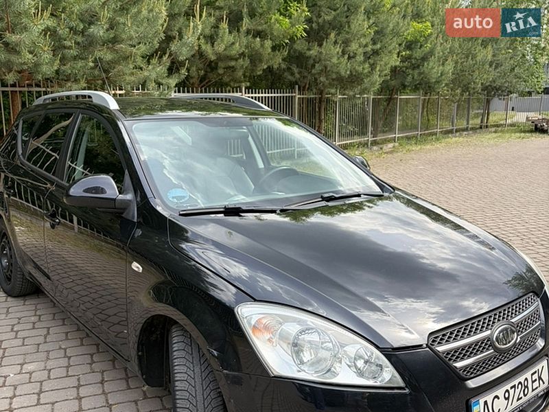 Универсал Kia Ceed 2008 в Луцке