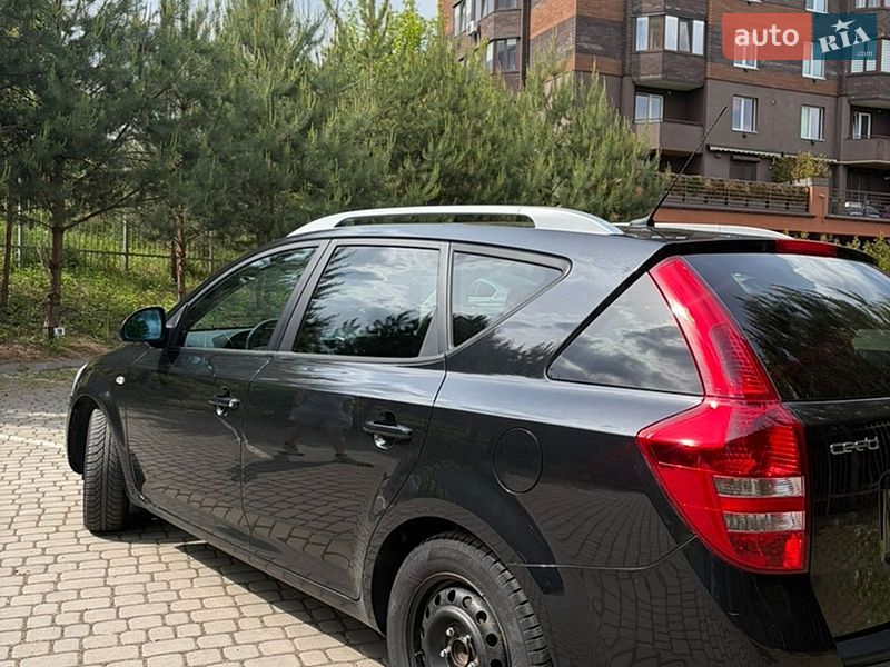 Универсал Kia Ceed 2008 в Луцке