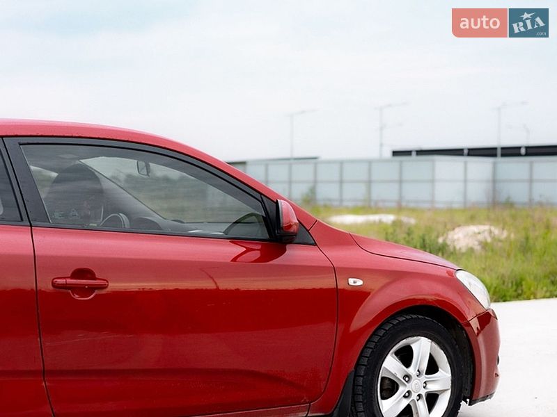 Хетчбек Kia Ceed 2008 в Львові
