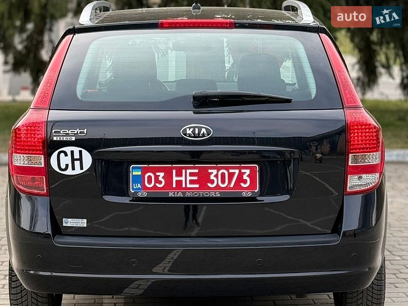 Універсал Kia Ceed 2011 в Луцьку