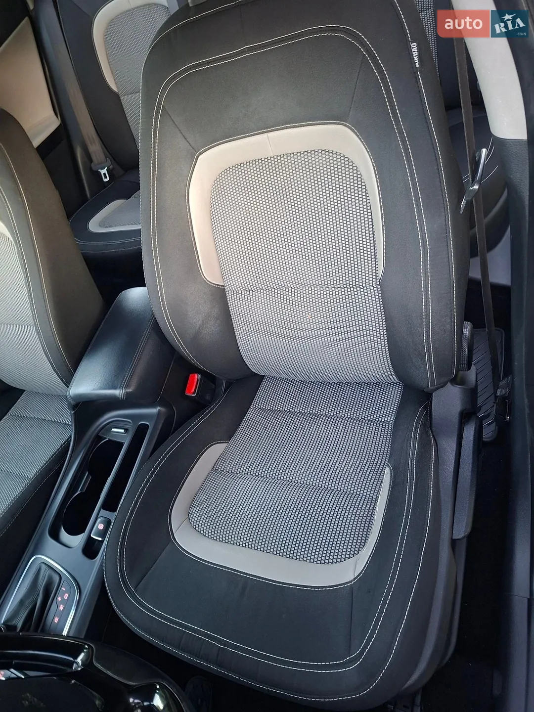 2012 Kia Cee'd - мініатюра 33