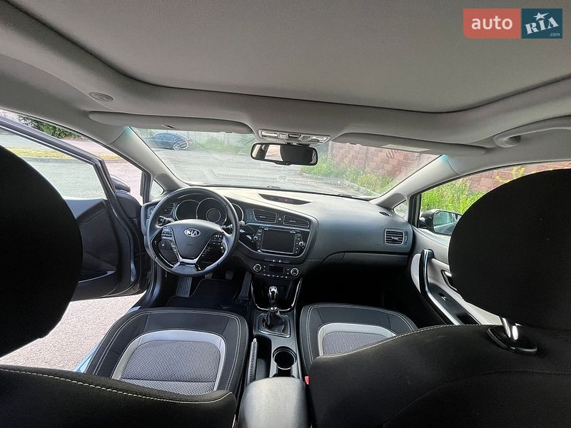 Універсал Kia Ceed 2014 в Рівному