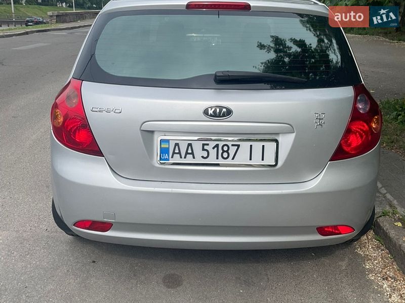 Хетчбек Kia Ceed 2007 в Києві
