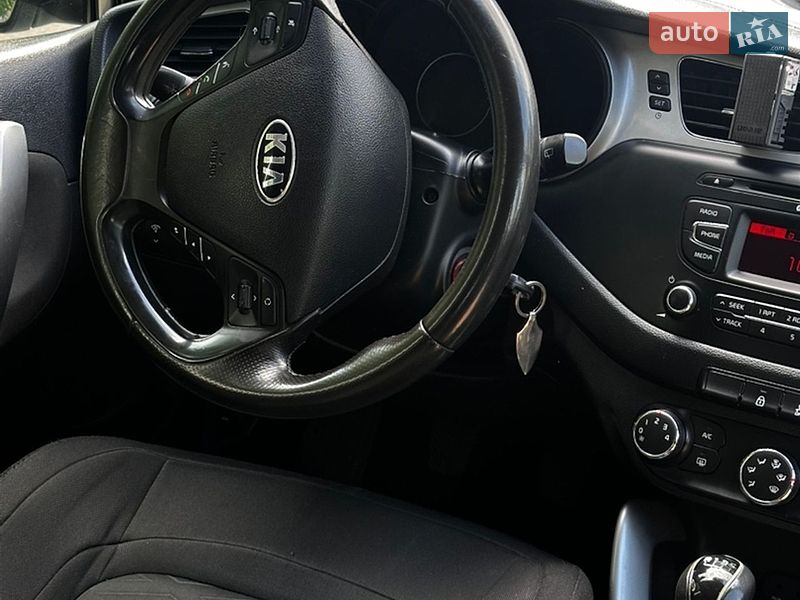 Хетчбек Kia Ceed 2012 в Запоріжжі