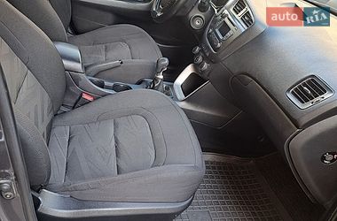 Хэтчбек Kia Ceed 2013 в Киеве