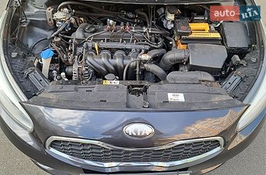 Хэтчбек Kia Ceed 2013 в Киеве