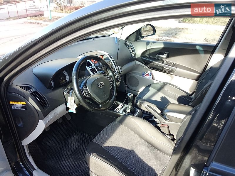 Універсал Kia Ceed 2008 в Шептицькому