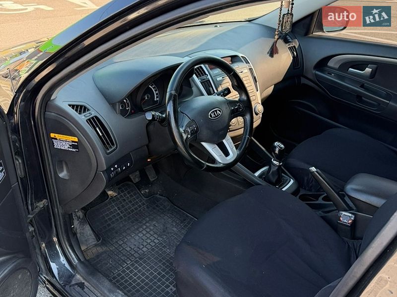 Універсал Kia Ceed 2010 в Києві фото 7 Універсал Kia Ceed 2010 в Києві