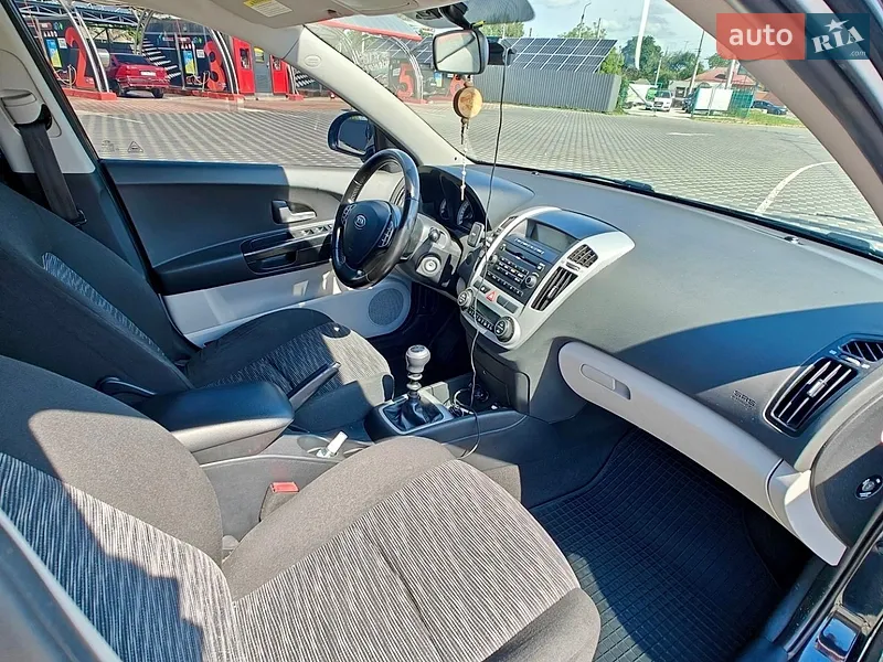 Kia Ceed 2008 VIN Y6LFF24229L009607 фото оголошення 12 з 45
