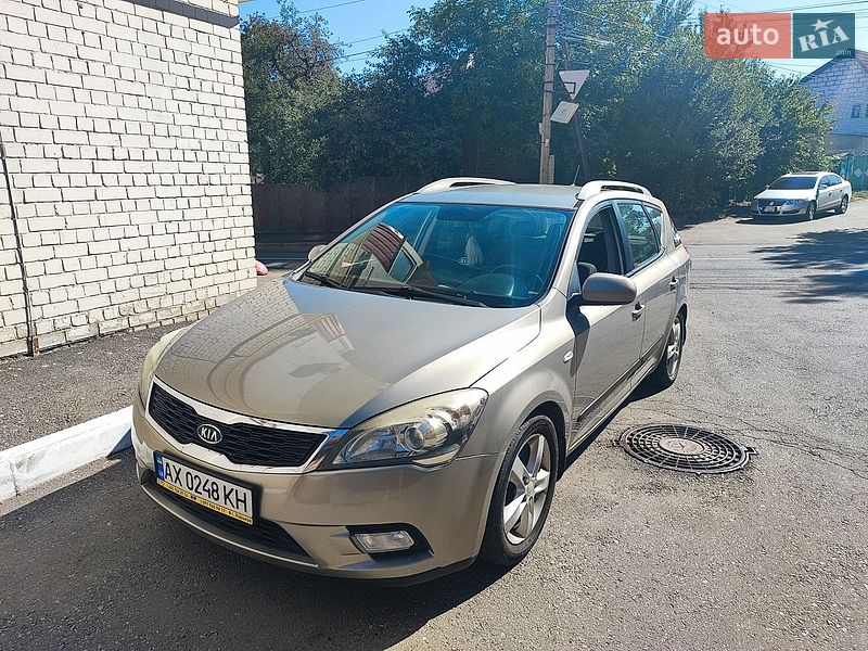 Kia Ceed 2011