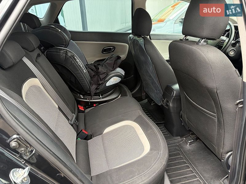 Хетчбек Kia Ceed 2012 в Харкові