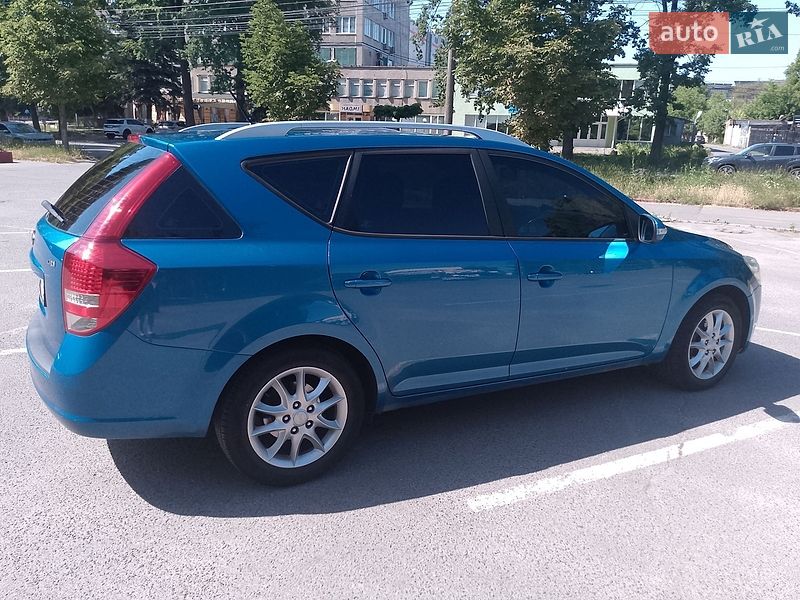 Универсал Kia Ceed 2009 в Виннице