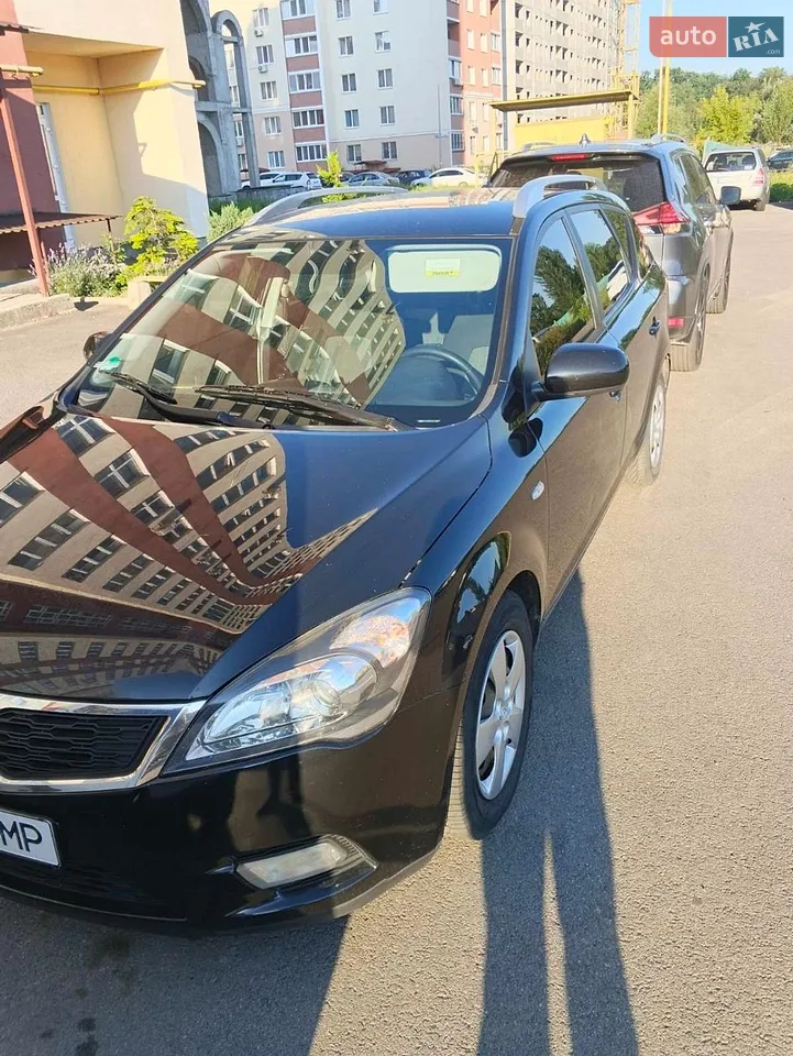2010 Kia Cee'd - мініатюра 11