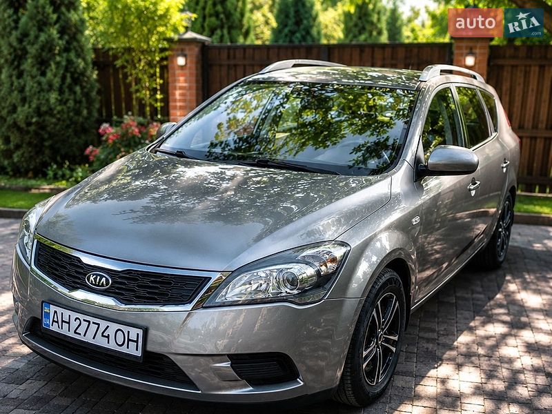 Універсал Kia Ceed 2010 в Краматорську
