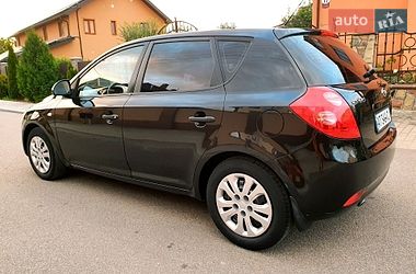 Хэтчбек Kia Ceed 2007 в Ивано-Франковске