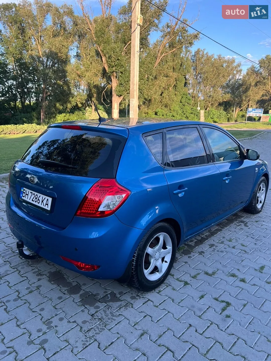 2010 Kia Cee'd - мініатюра 10