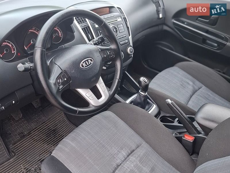 Универсал Kia Ceed 2009 в Харькове