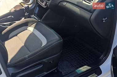 Хэтчбек Kia Ceed 2016 в Звягеле