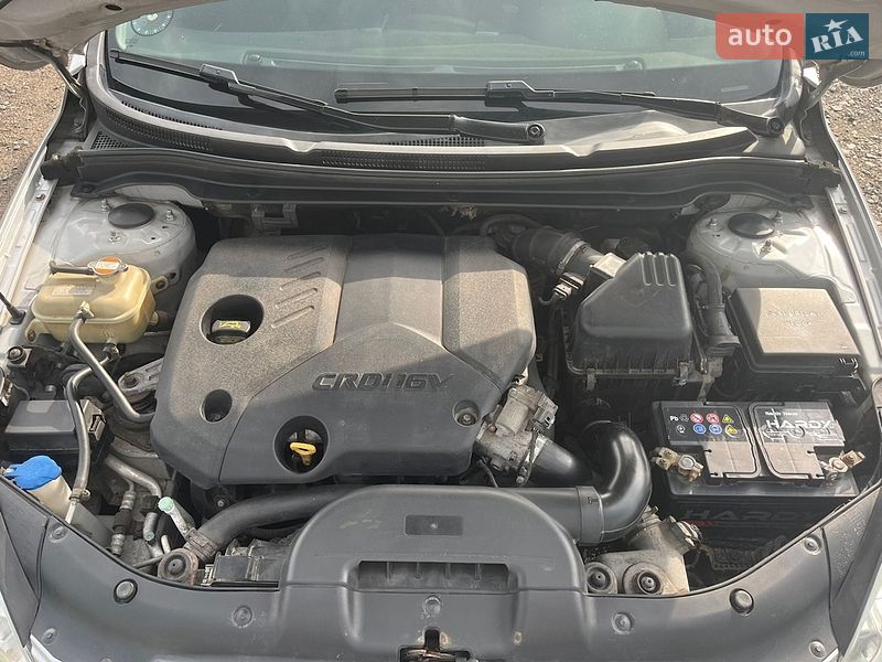 Хэтчбек Kia Ceed 2008 в Дубно