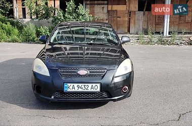 Хэтчбек Kia Ceed 2008 в Киеве