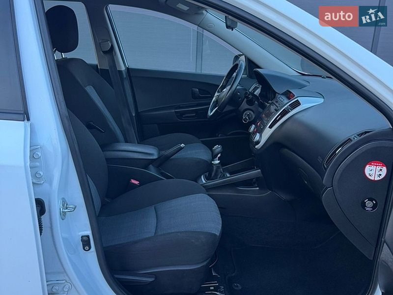 Універсал Kia Ceed 2012 в Білій Церкві