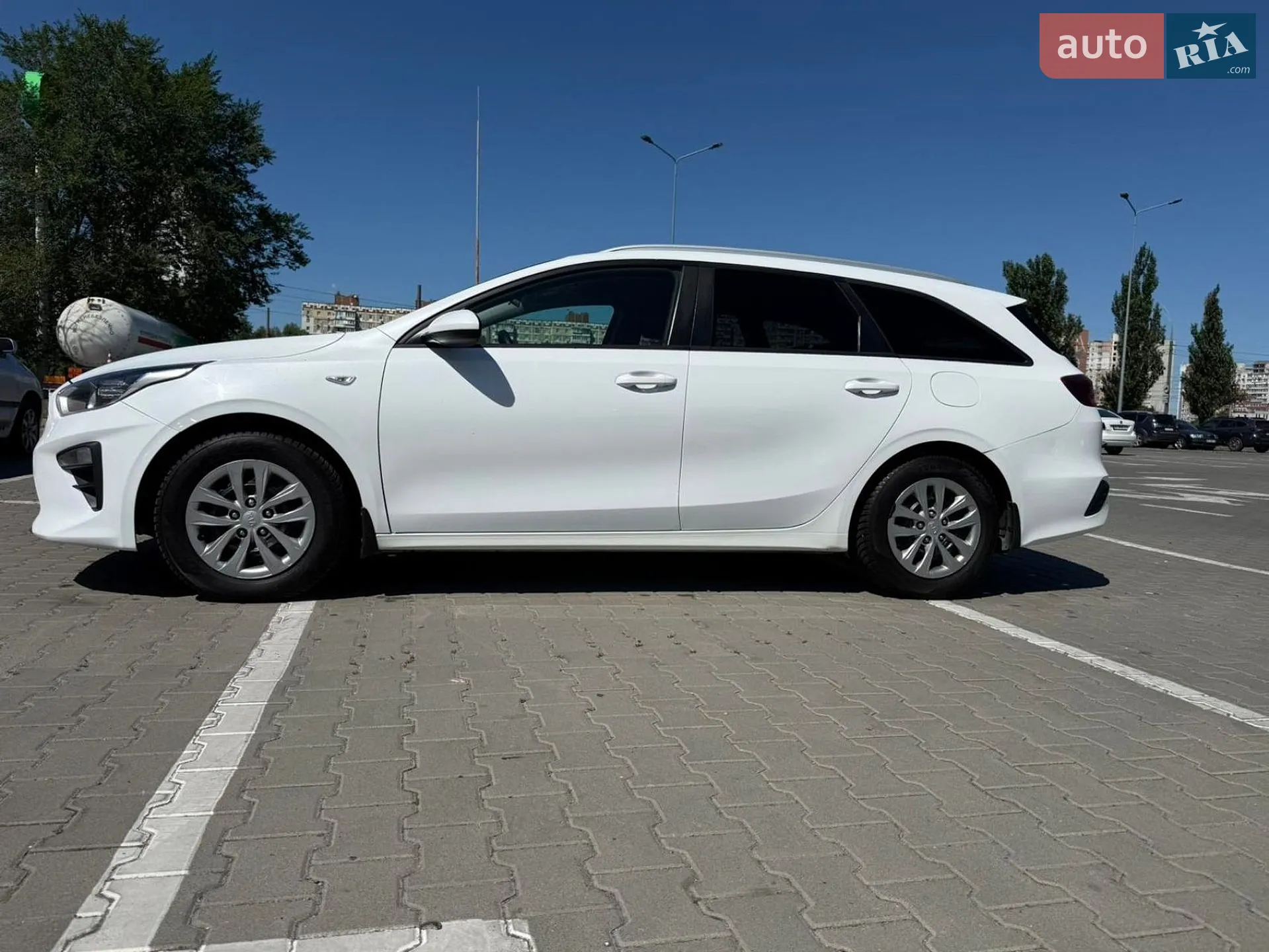 2019 Kia Cee'd - мініатюра 3