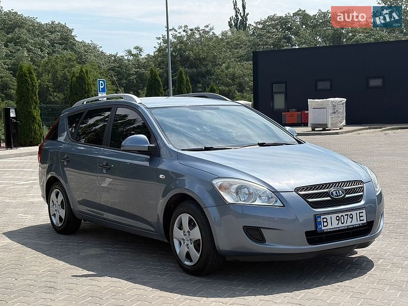 Універсал Kia Ceed 2009 в Кременчуці фото 4 Універсал Kia Ceed 2009 в Кременчуці