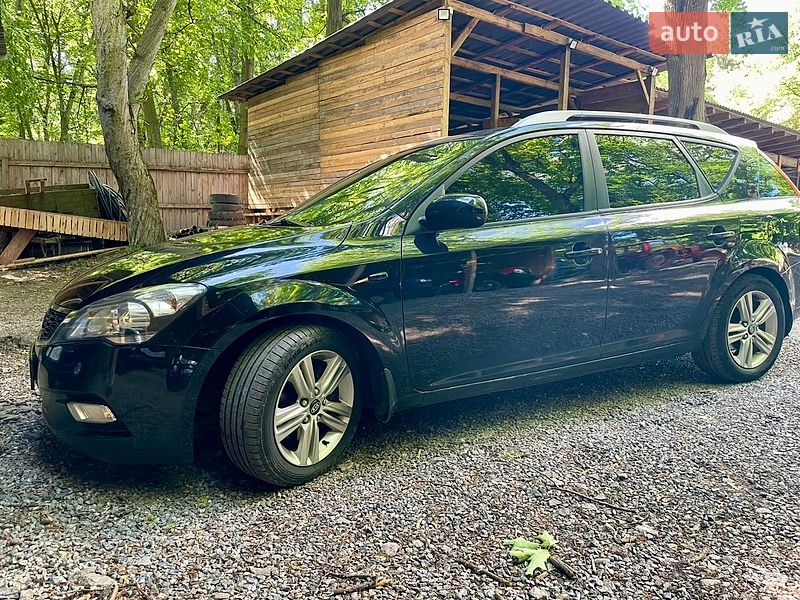 Kia Ceed 2012