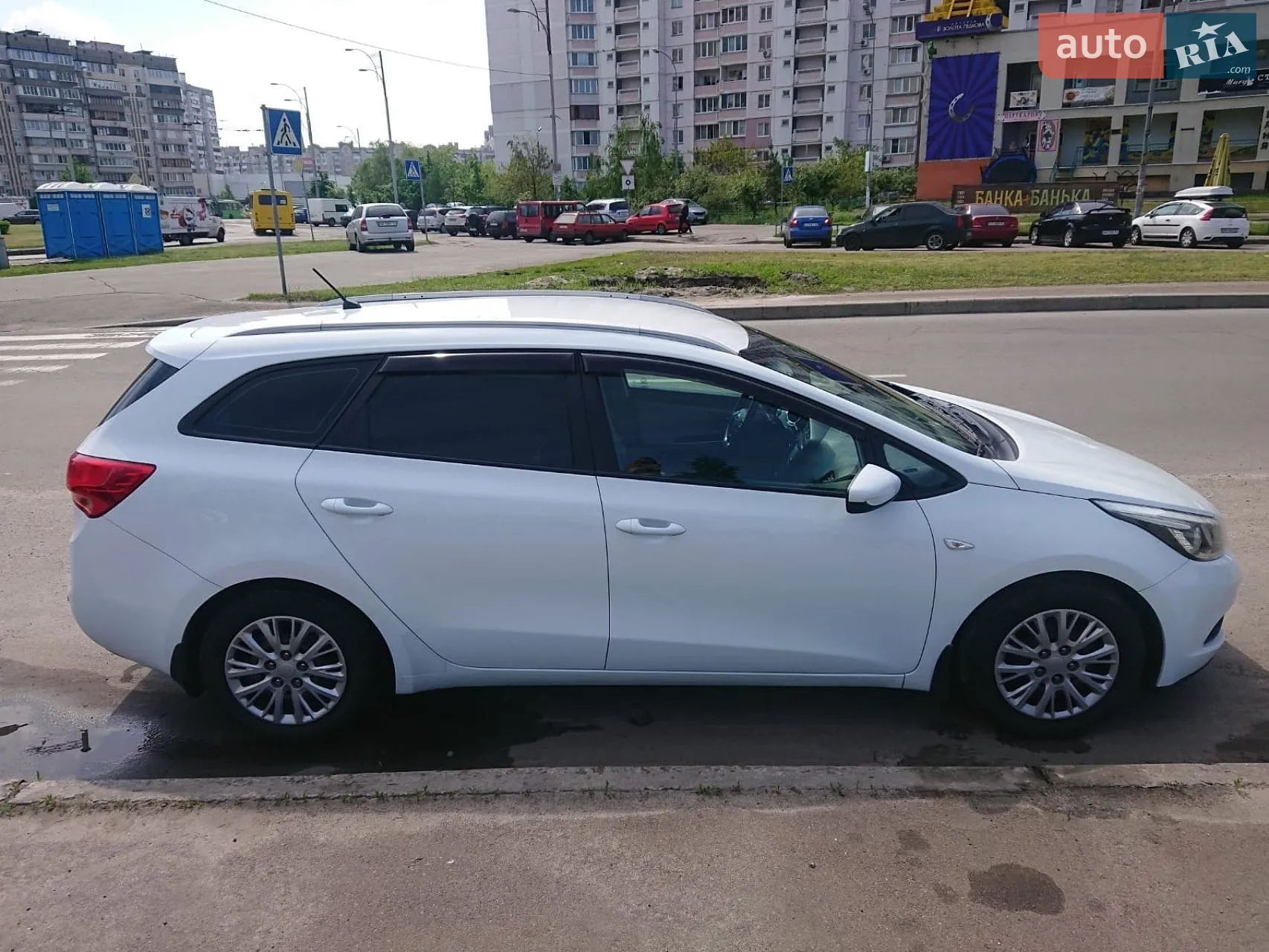 2013 Kia Cee'd - фото 1