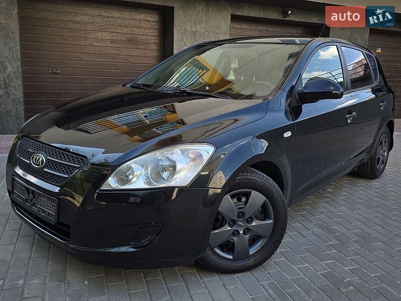 Хетчбек Kia Ceed 2008 в Тернополі
