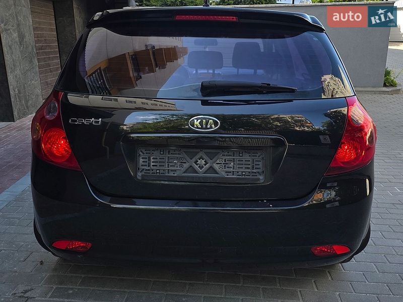 Хетчбек Kia Ceed 2008 в Тернополі