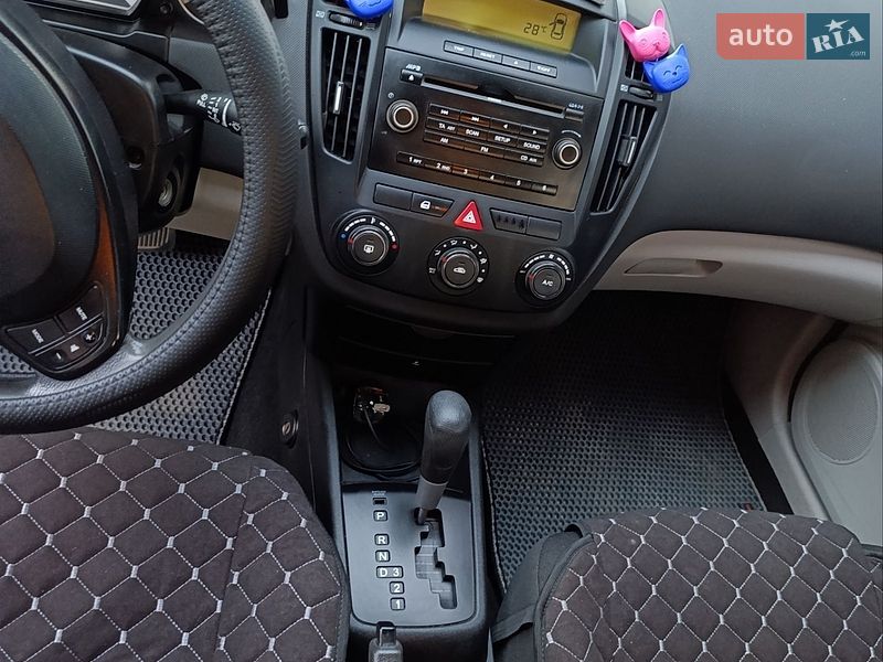 Хетчбек Kia Ceed 2008 в Львові