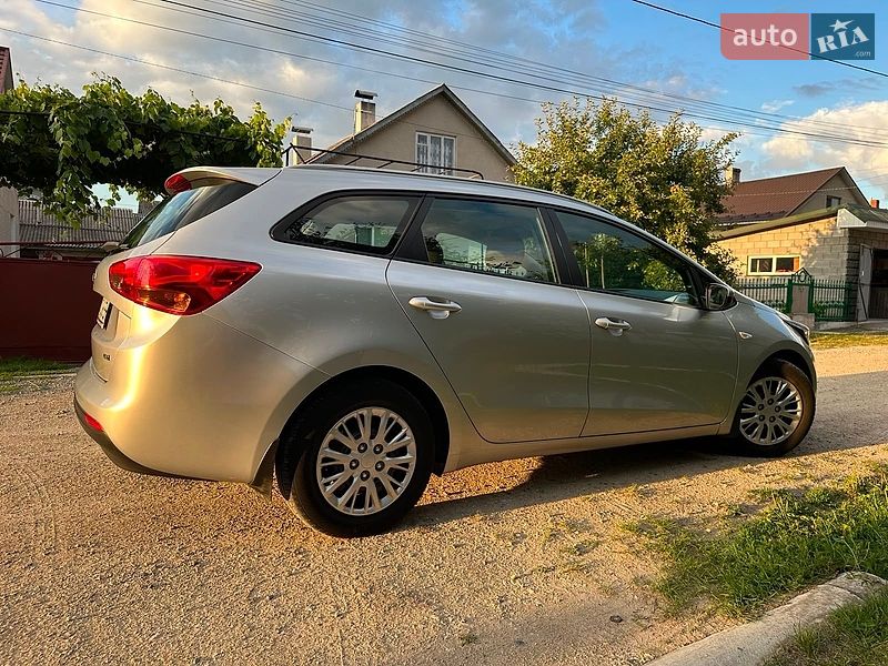 Універсал Kia Ceed 2013 в Бродах